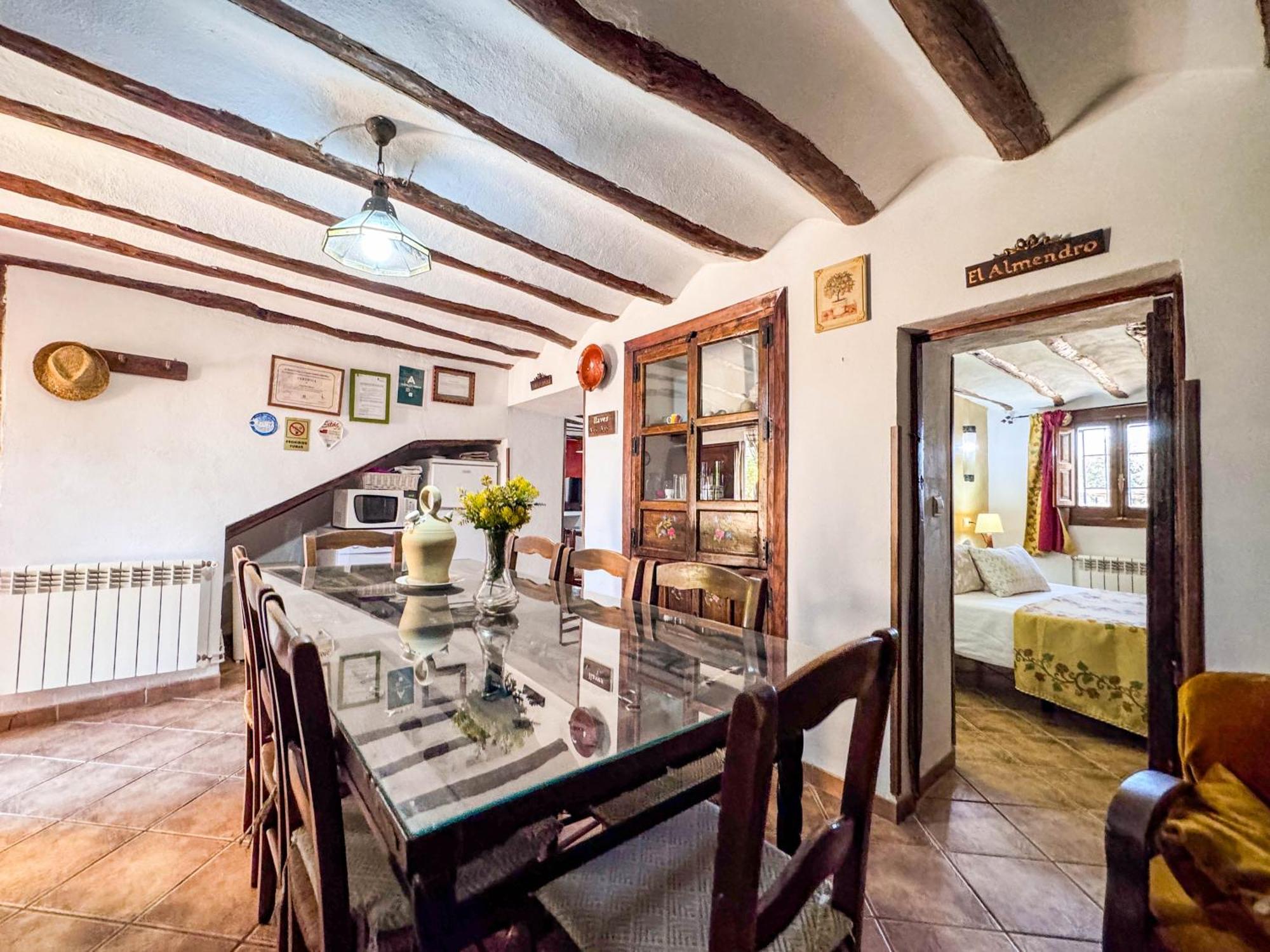 Gasthaus Cortijo Rural Bacares Freila Exterior foto